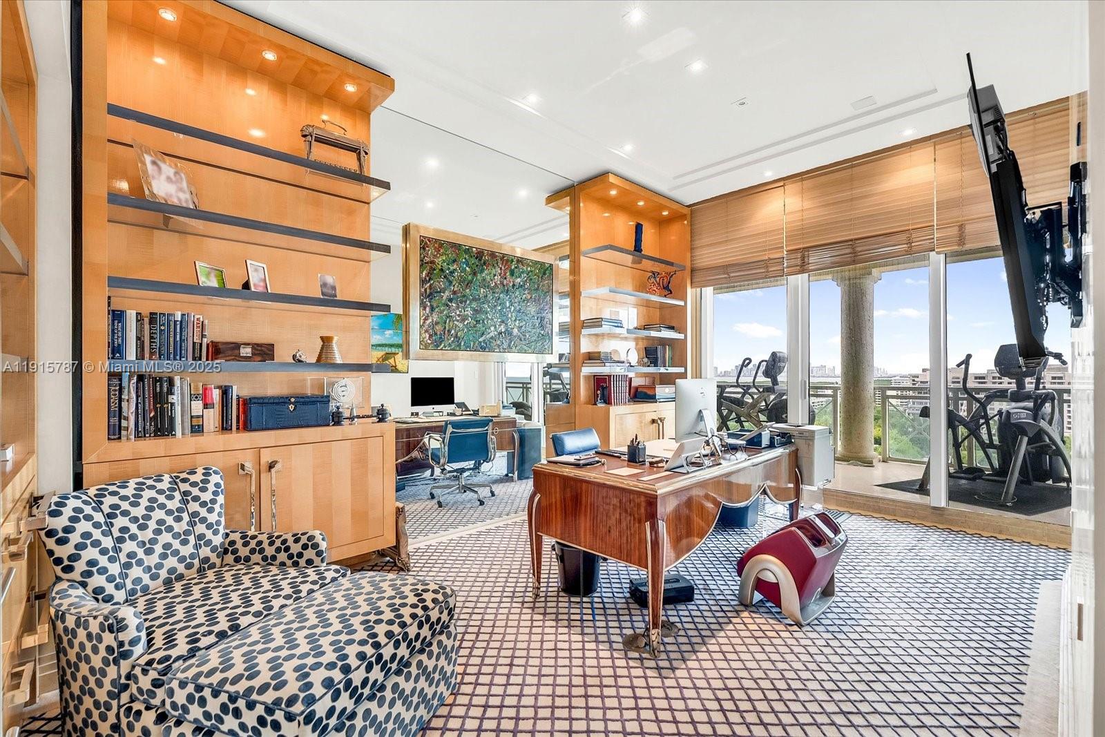 GRAND BAY TOWER CONDO - Residential