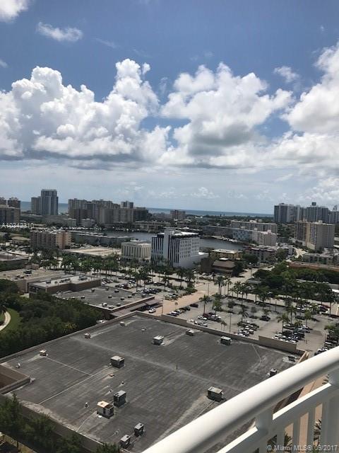 DUO COMDOMINIUM EAST - Residential Lease