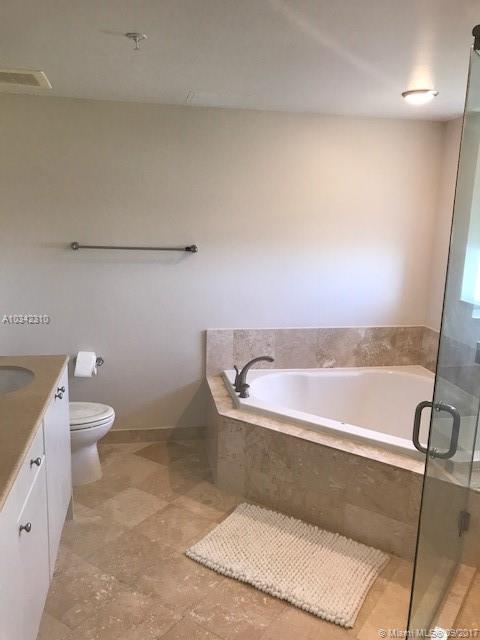 DUO COMDOMINIUM EAST - Residential Lease