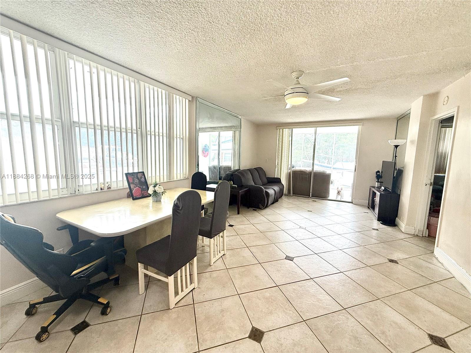 EASTERN SHORES WHITE HOUS - Residential