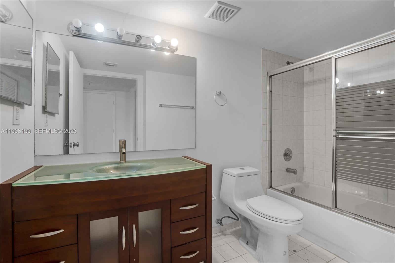 WEST BAY PLAZA CONDO - Residential