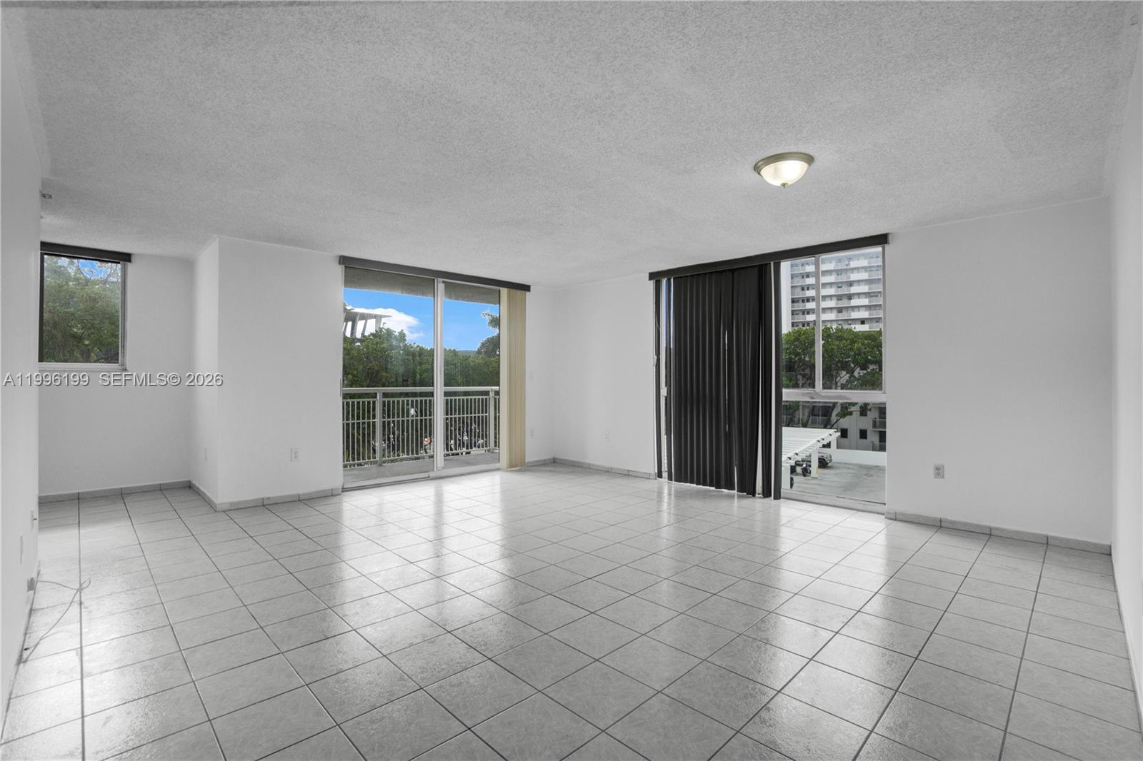 WEST BAY PLAZA CONDO - Residential