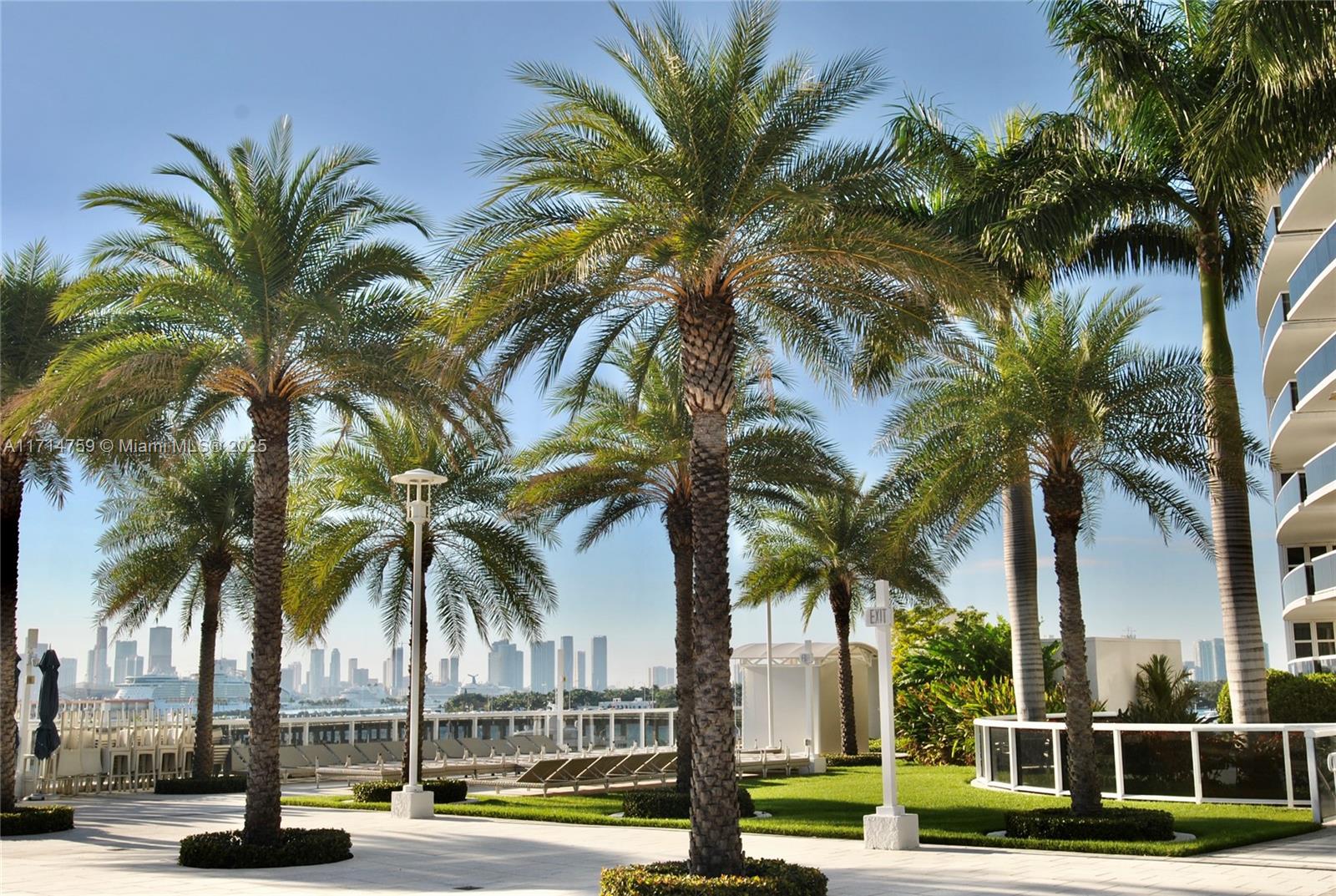 MURANO GRANDE AT PORTOFINO - Residential