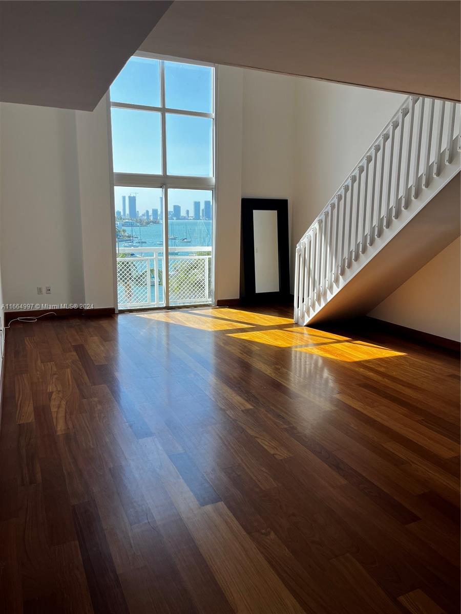 THE LOFTS AT SOUTH BEACH - Residential Lease