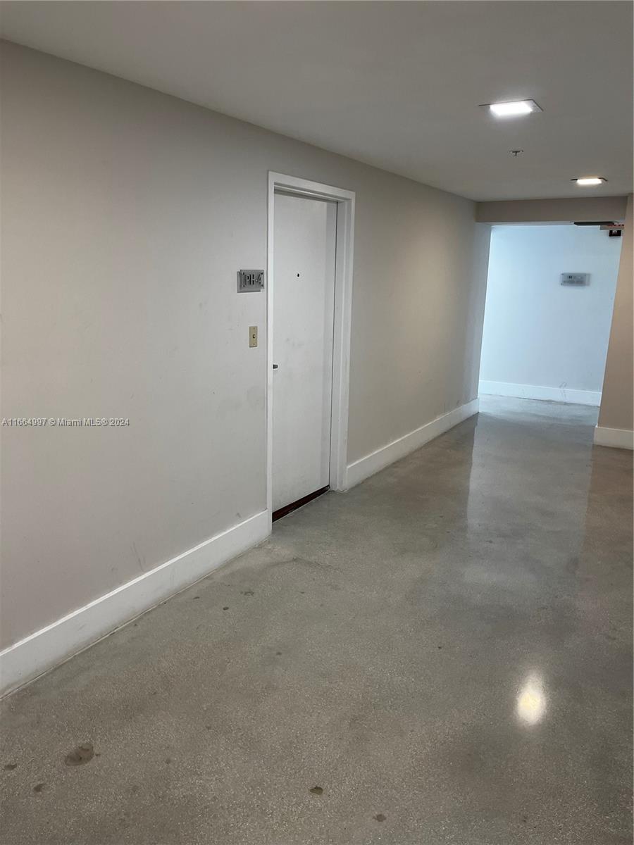 THE LOFTS AT SOUTH BEACH - Residential Lease