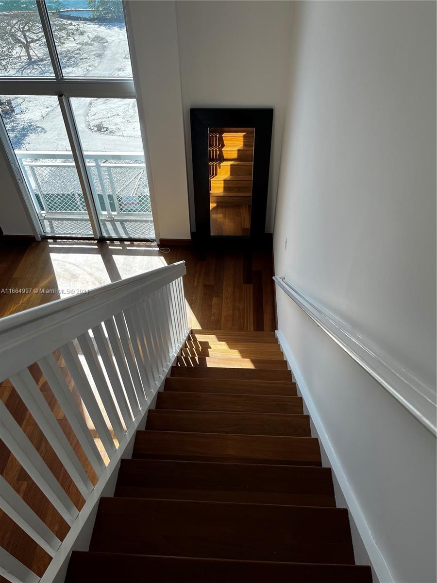 THE LOFTS AT SOUTH BEACH - Residential Lease