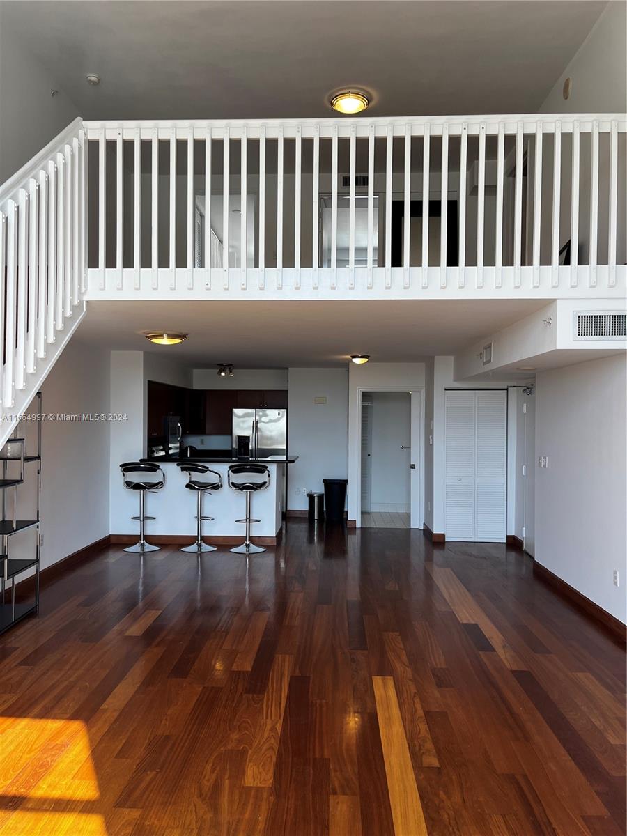 THE LOFTS AT SOUTH BEACH - Residential Lease