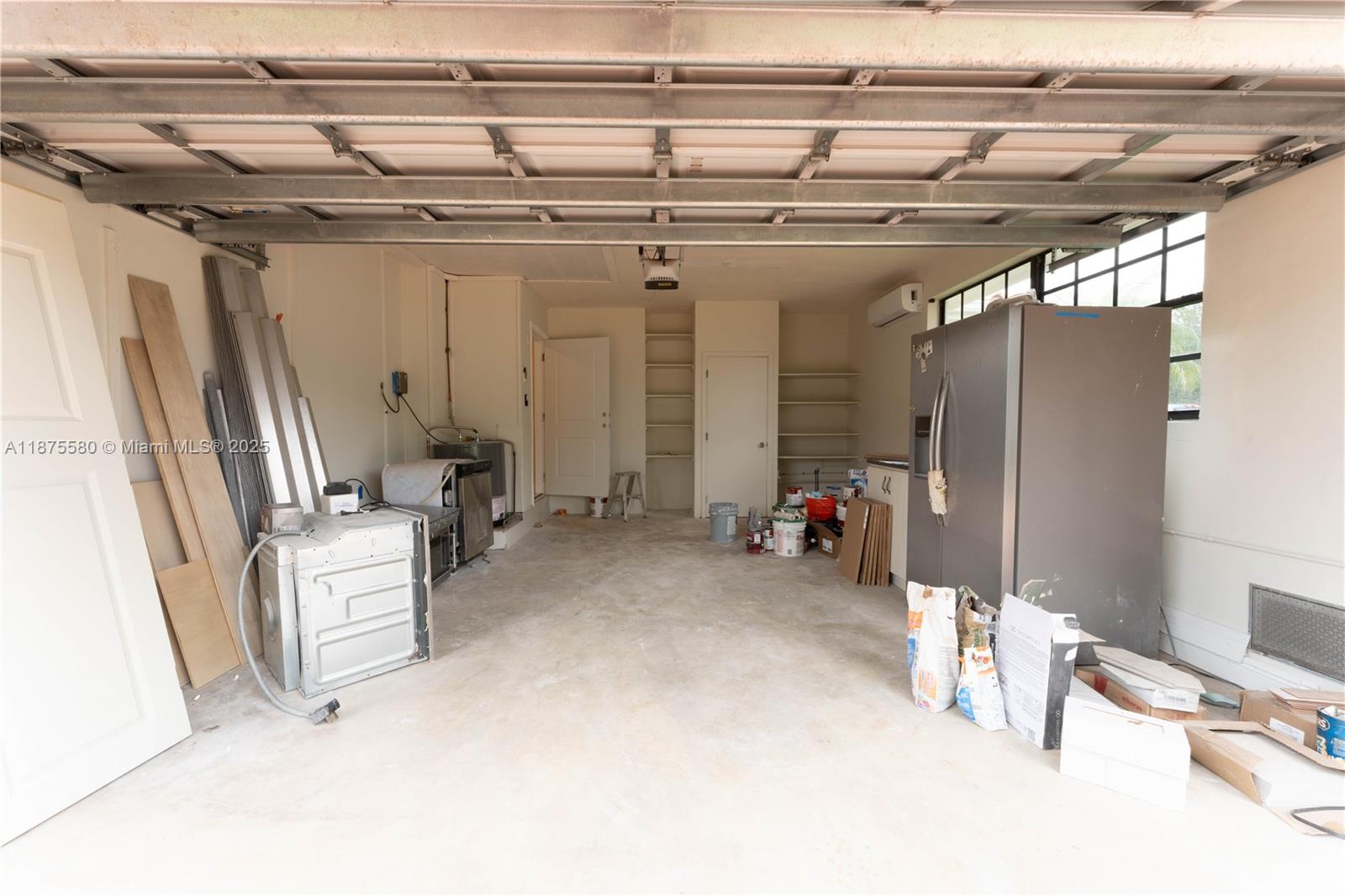 MONTGOMERY EAST SEC 2 - Residential Lease