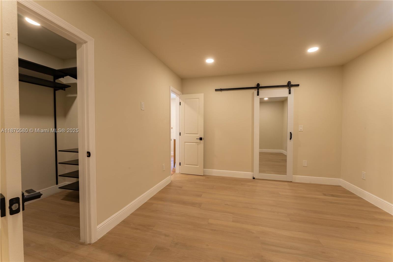 MONTGOMERY EAST SEC 2 - Residential Lease