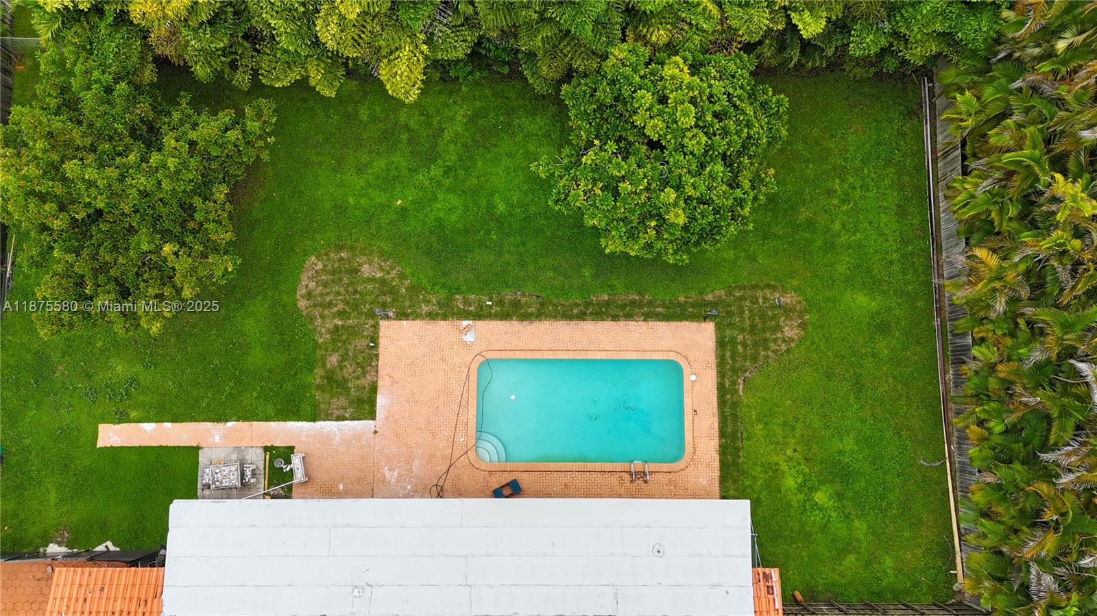 MONTGOMERY EAST SEC 2 - Residential Lease