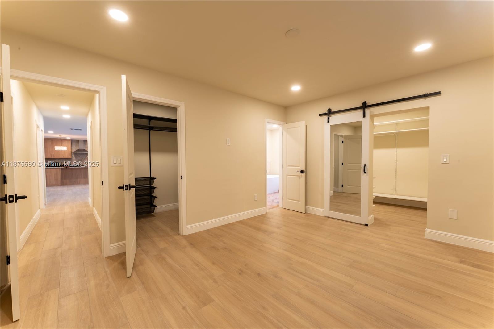 MONTGOMERY EAST SEC 2 - Residential Lease