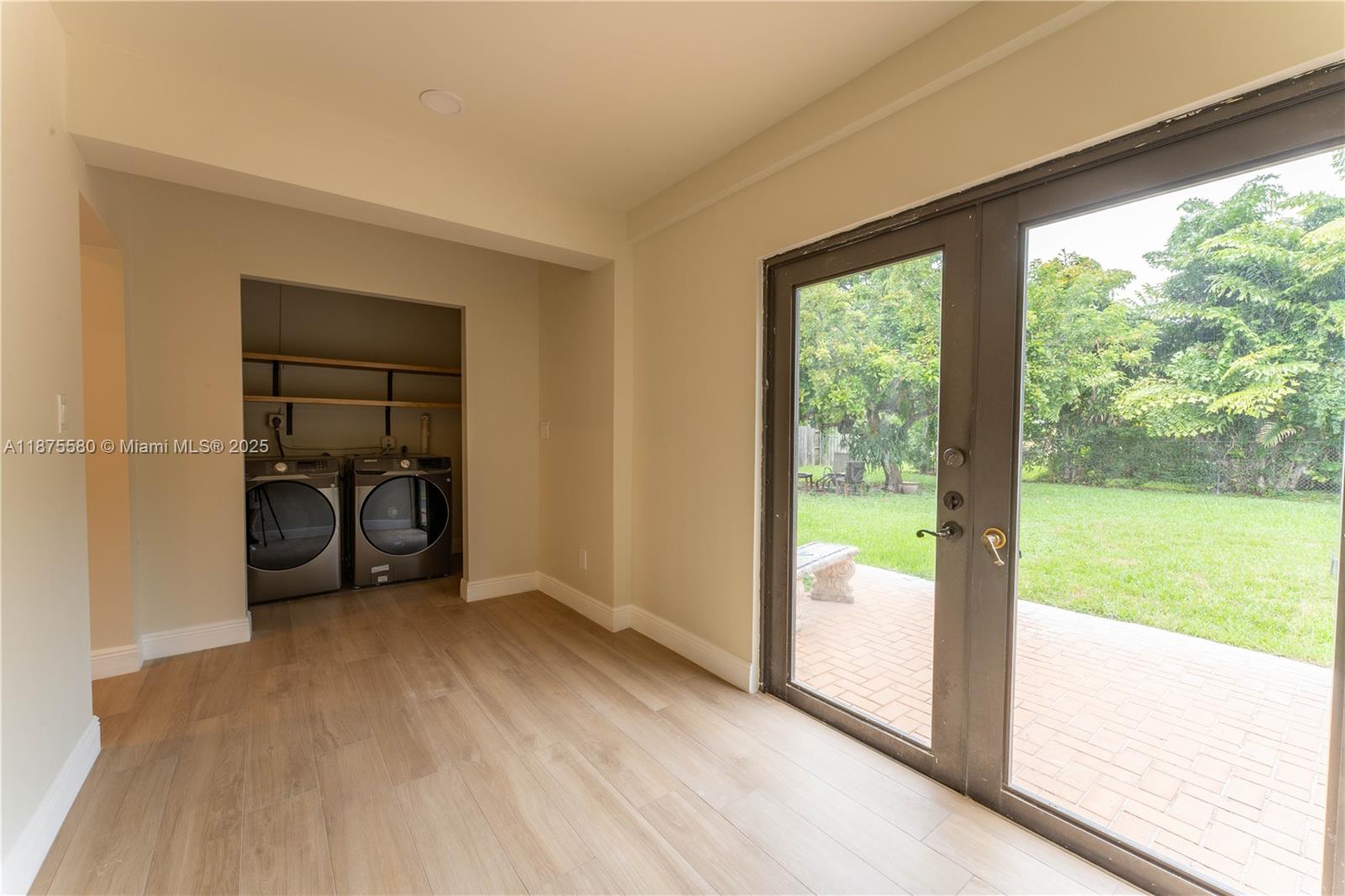 MONTGOMERY EAST SEC 2 - Residential Lease