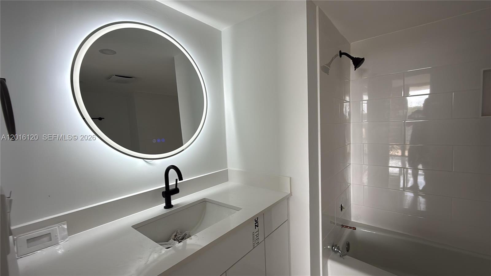 SUNTIDE CONDO - Residential