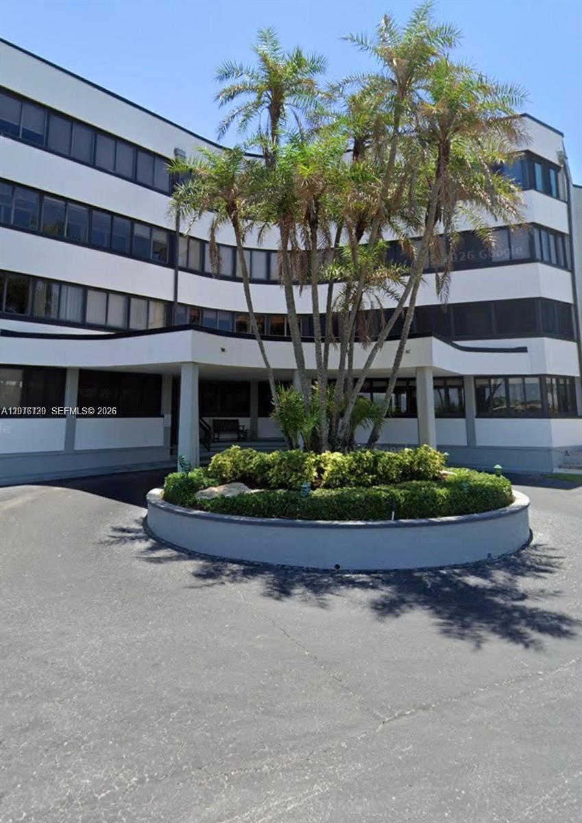 SUNTIDE CONDO - Residential