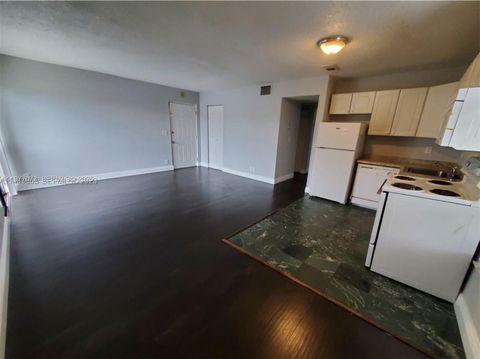 Tiny photo for 3006 Coral Ridge Dr #210B, Coral Springs, FL 33065 (MLS # A11977073)