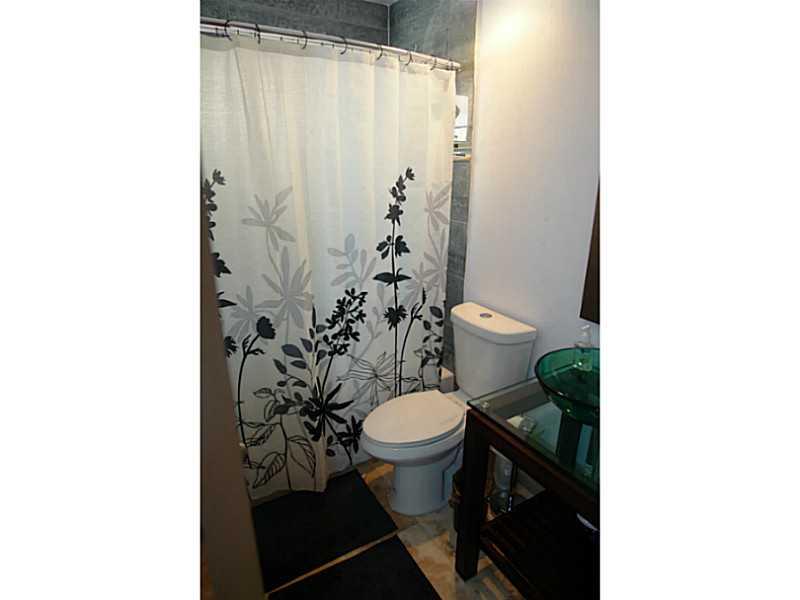 COUNTRY ISLES GARDEN HOME - Residential Lease