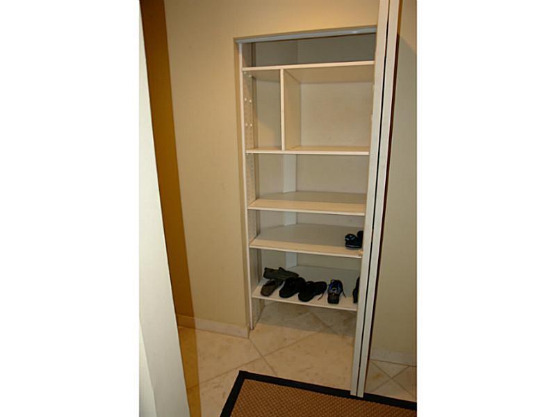 COUNTRY ISLES GARDEN HOME - Residential Lease