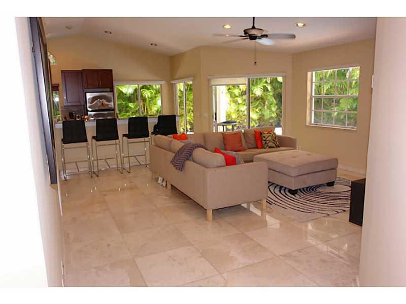 COUNTRY ISLES GARDEN HOME - Residential Lease