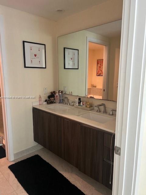 ARIA ON THE BAY CONDO - Residential Lease