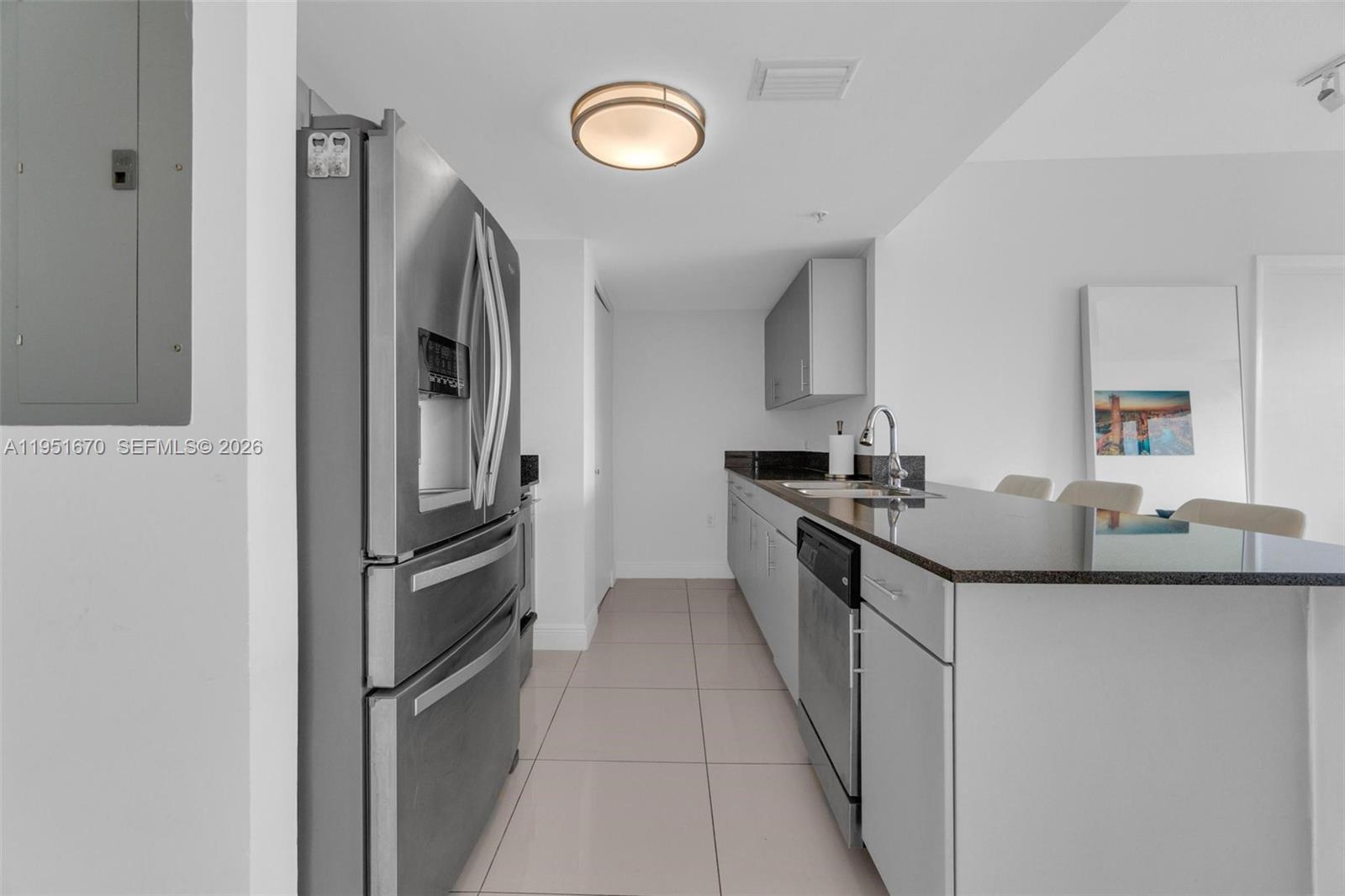 TERRAZAS RIVERPARK VILLAG - Residential