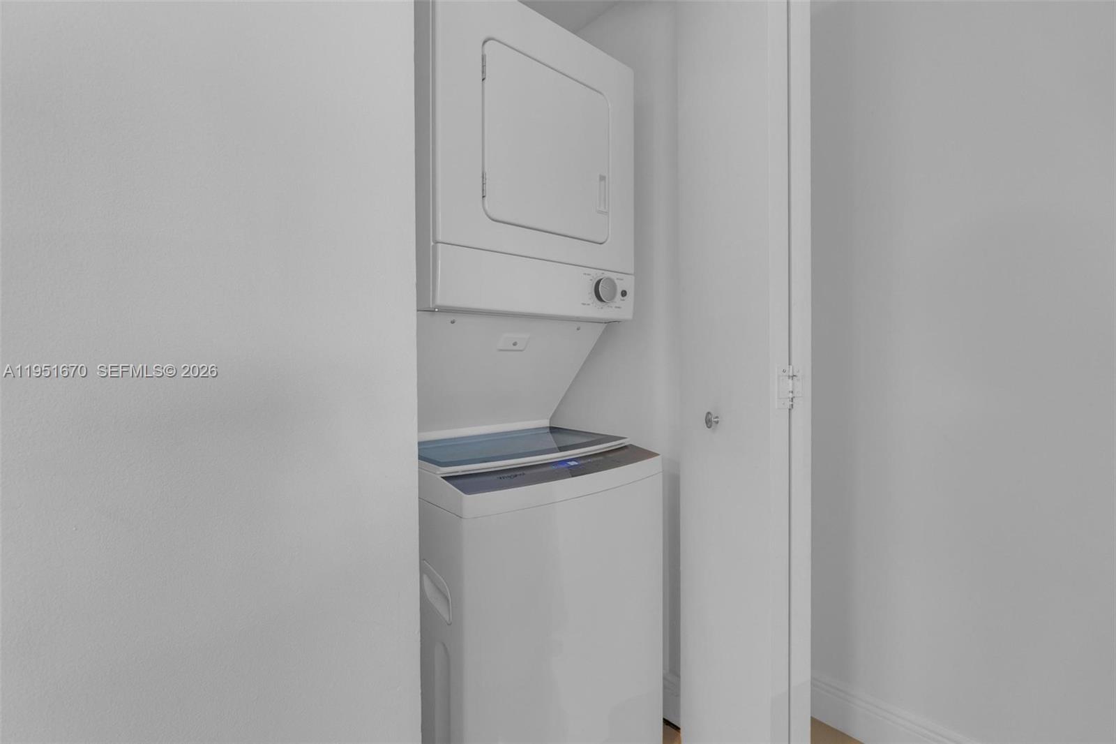 TERRAZAS RIVERPARK VILLAG - Residential