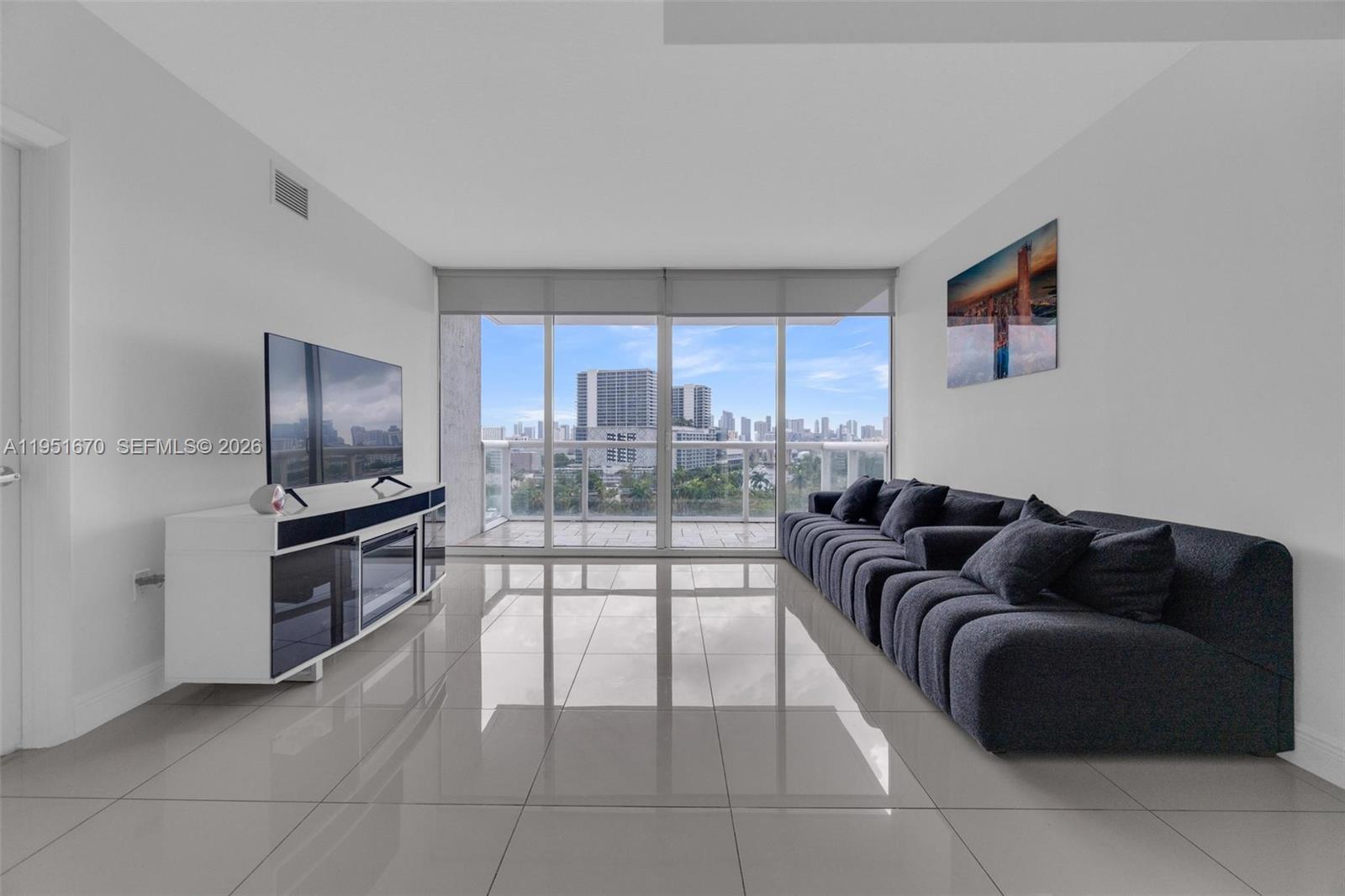 TERRAZAS RIVERPARK VILLAG - Residential