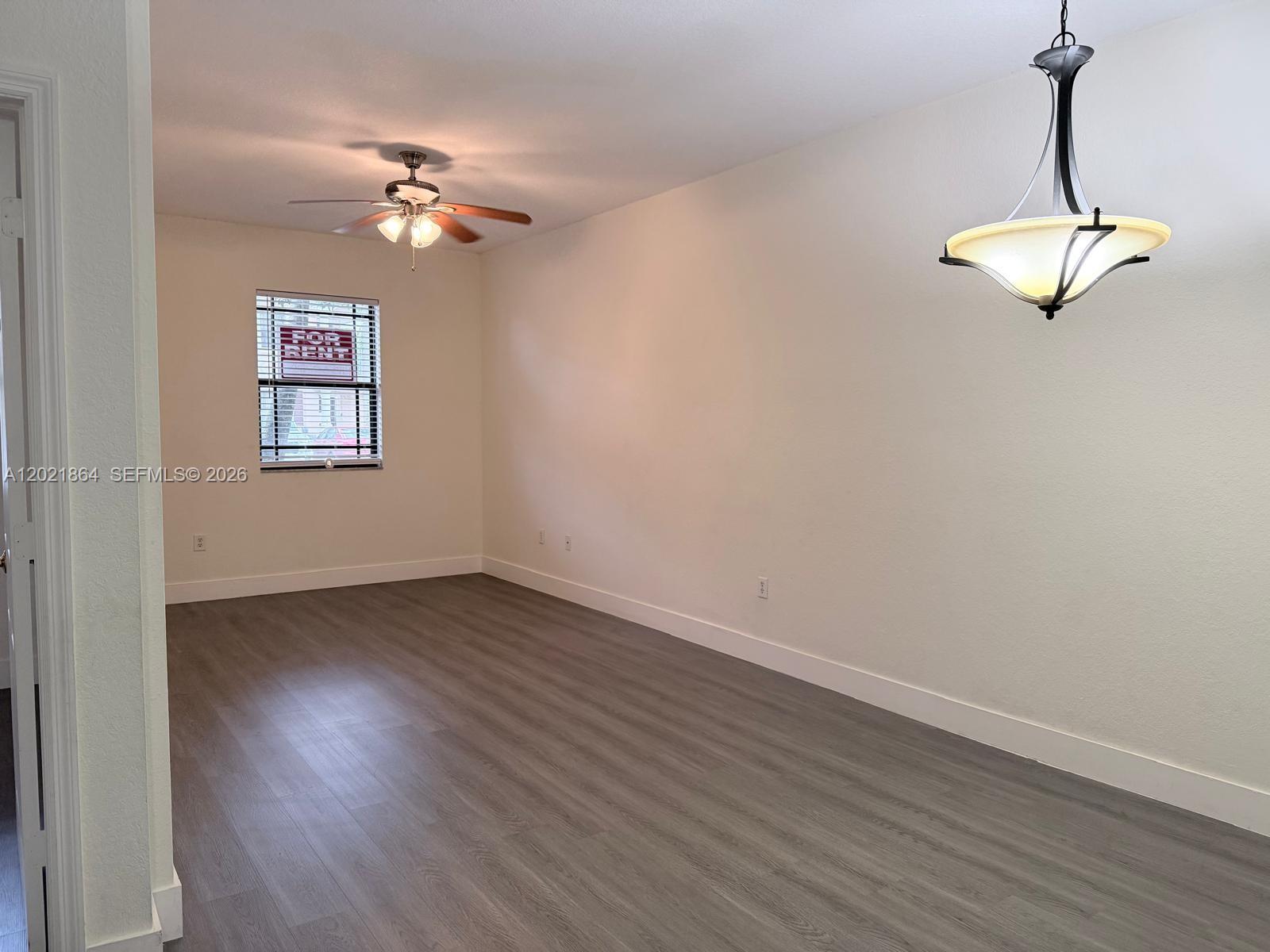 VENICE AT CRYSTAL LAKES C - Residential Lease