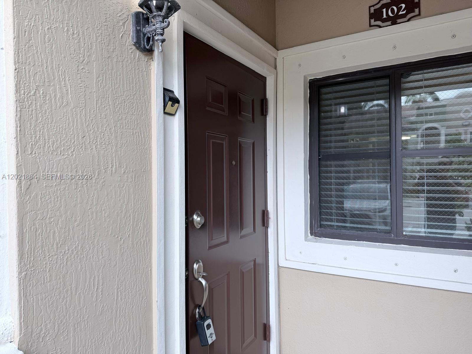 VENICE AT CRYSTAL LAKES C - Residential Lease