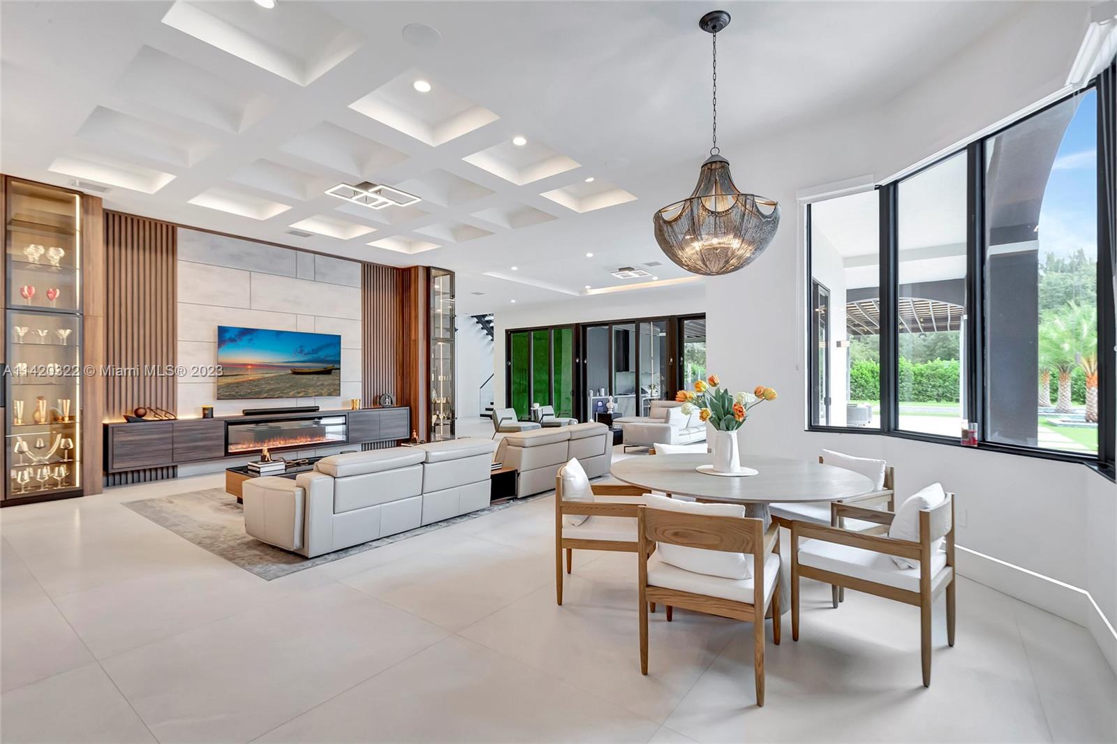 KAPOK GROVE ESTATES - Residential