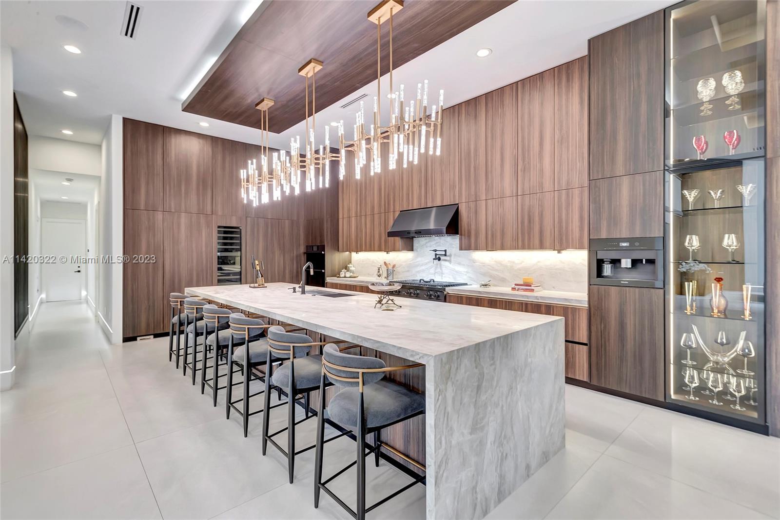 KAPOK GROVE ESTATES - Residential