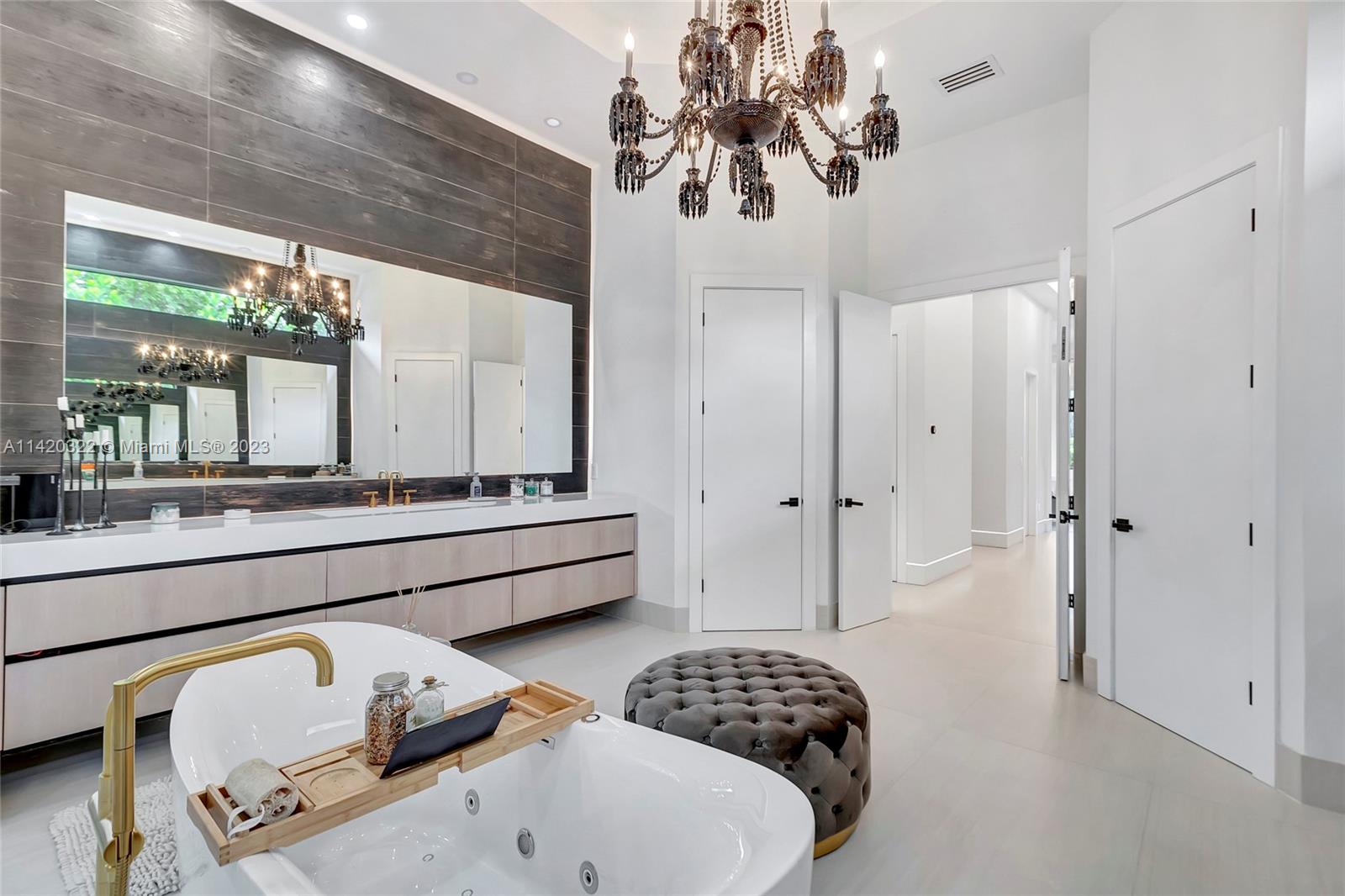 KAPOK GROVE ESTATES - Residential