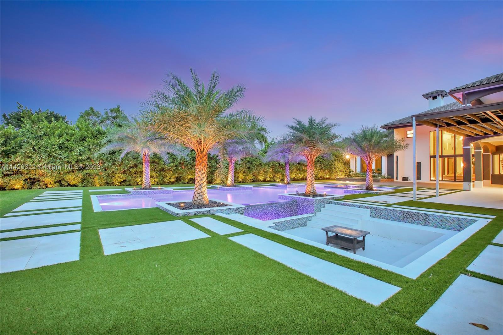 KAPOK GROVE ESTATES - Residential