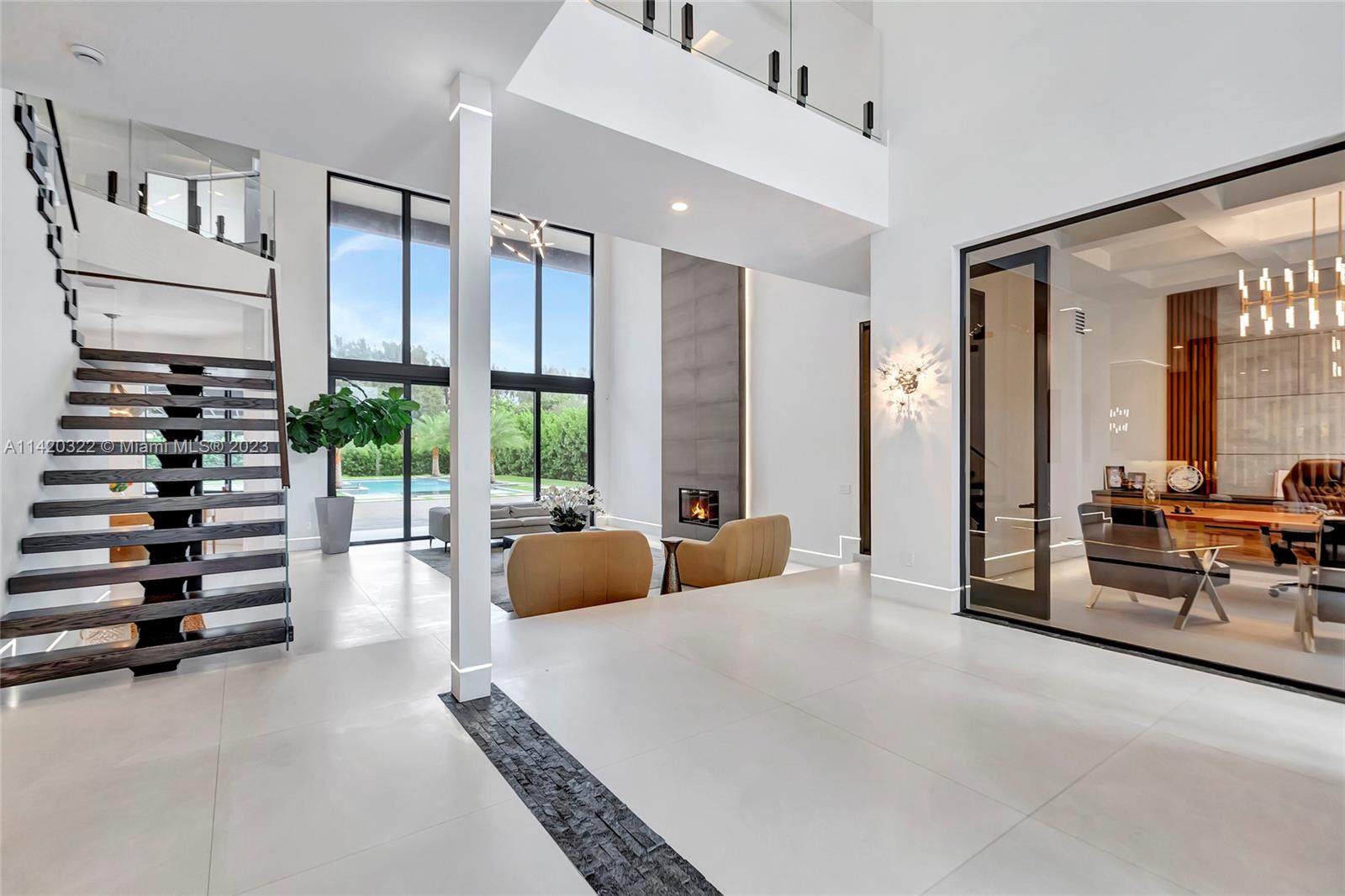 KAPOK GROVE ESTATES - Residential