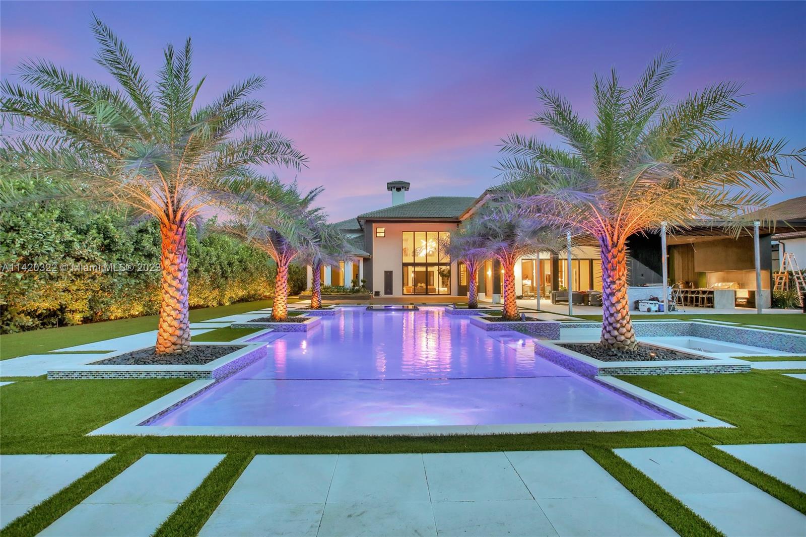 KAPOK GROVE ESTATES - Residential