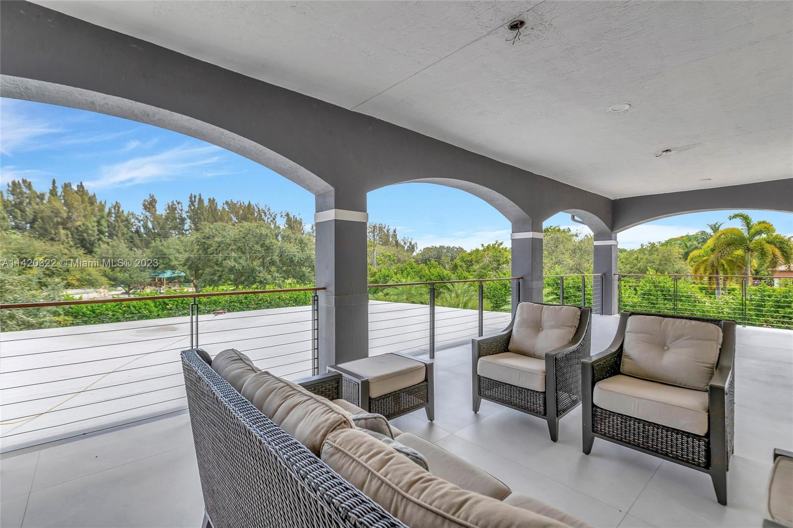 KAPOK GROVE ESTATES - Residential