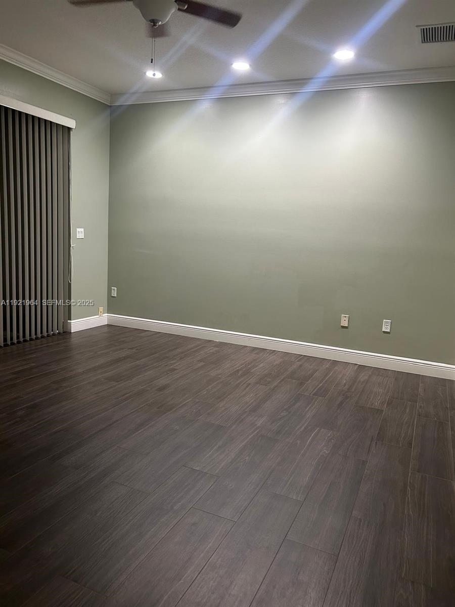 VILLA ALHAMBRA CONDO - Residential