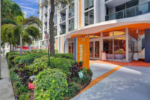 31 SE 6th St 1706 Miami FL 33131