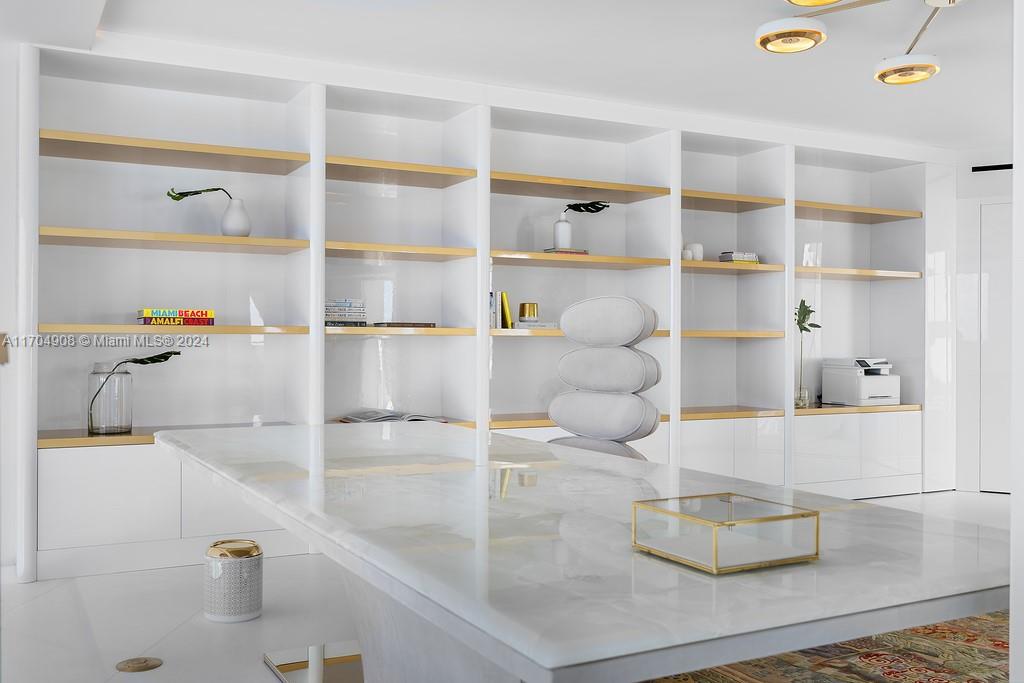 PORTOFINO TOWER CONDO - Residential