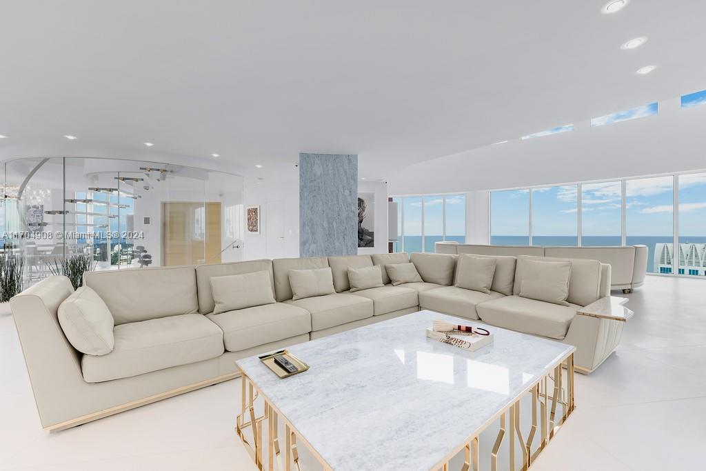 PORTOFINO TOWER CONDO - Residential