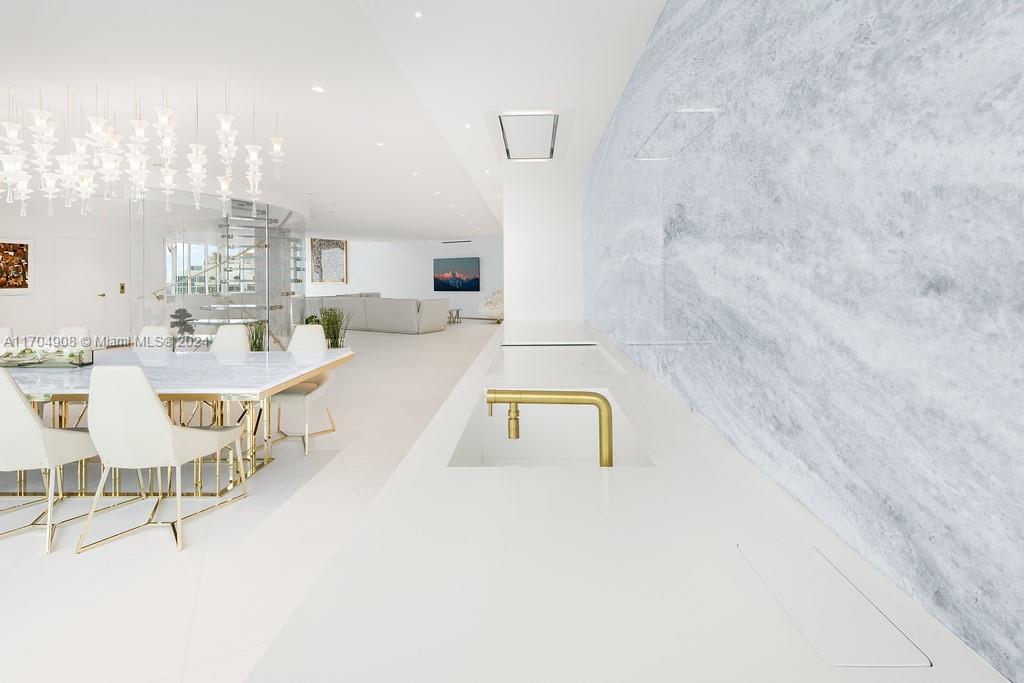 PORTOFINO TOWER CONDO - Residential