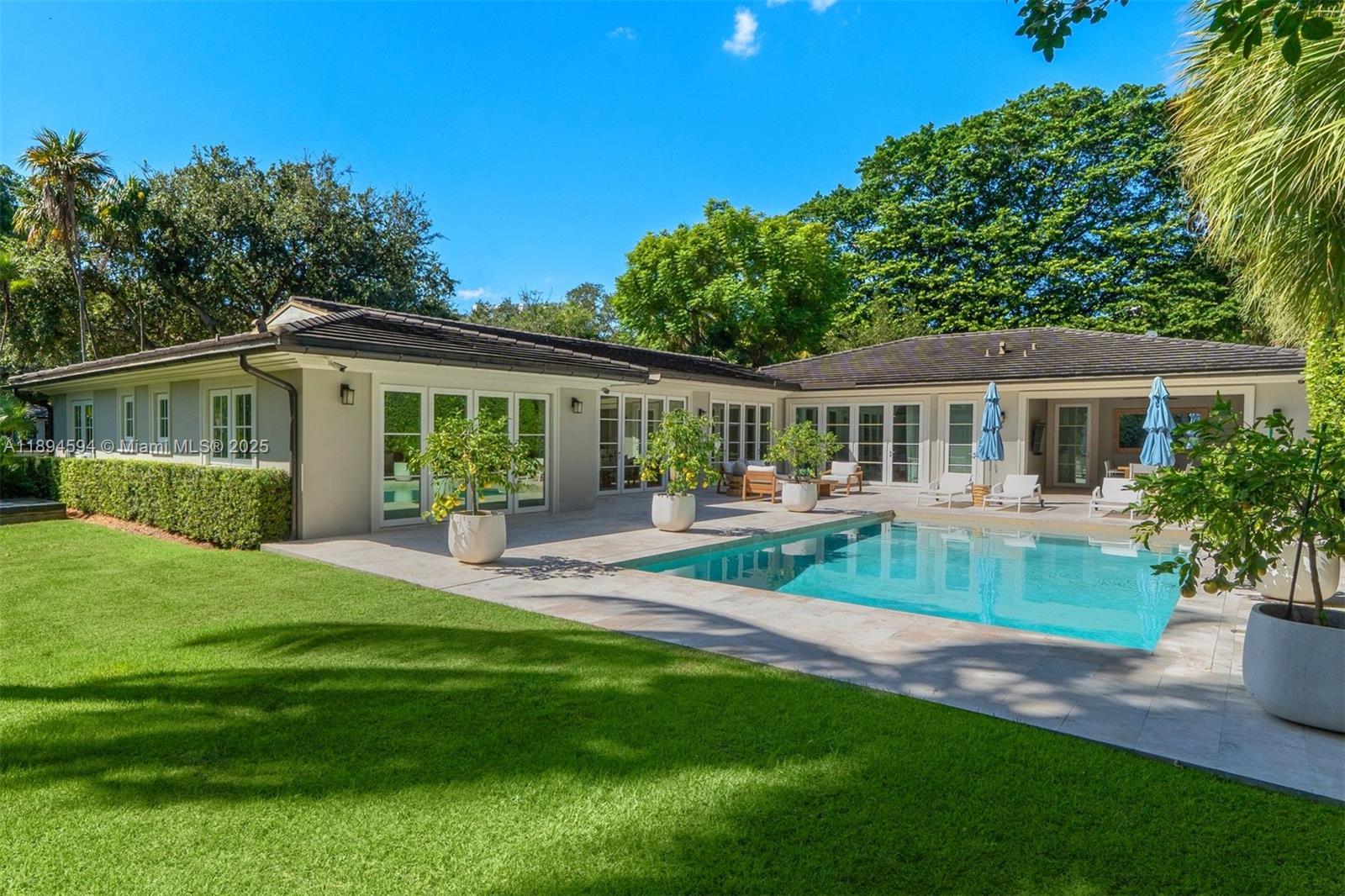 BAY POINT - Residential