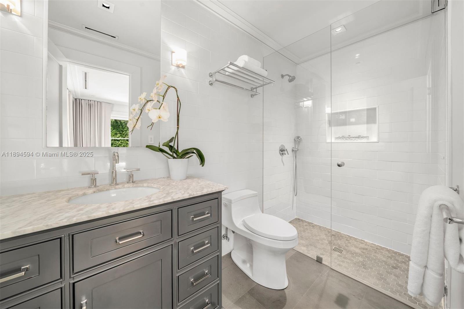 BAY POINT - Residential