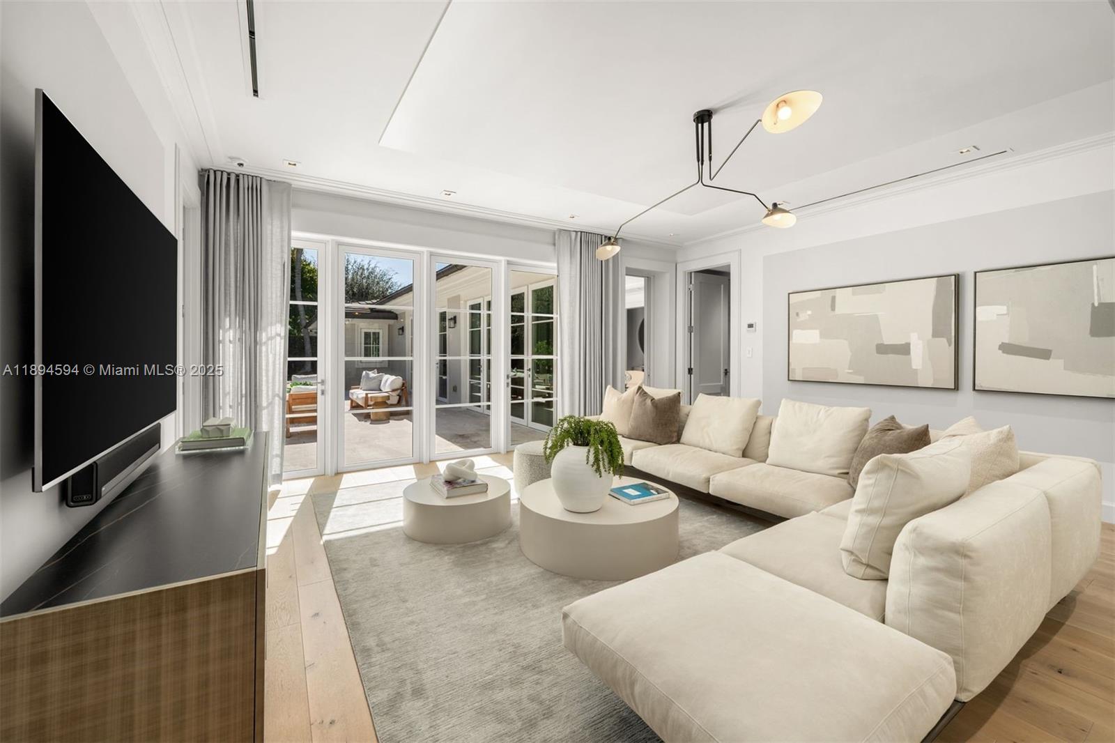 BAY POINT - Residential