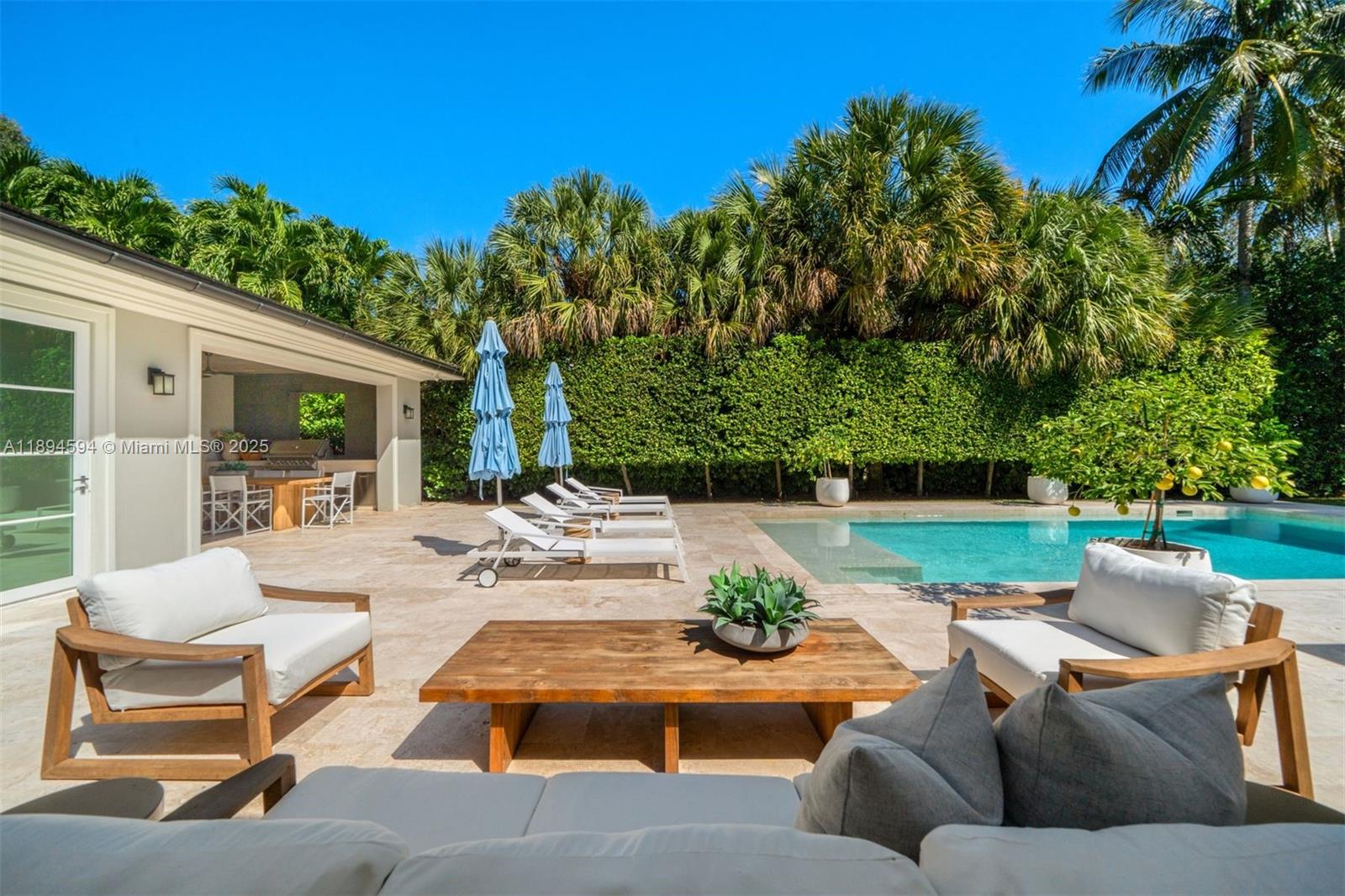 BAY POINT - Residential