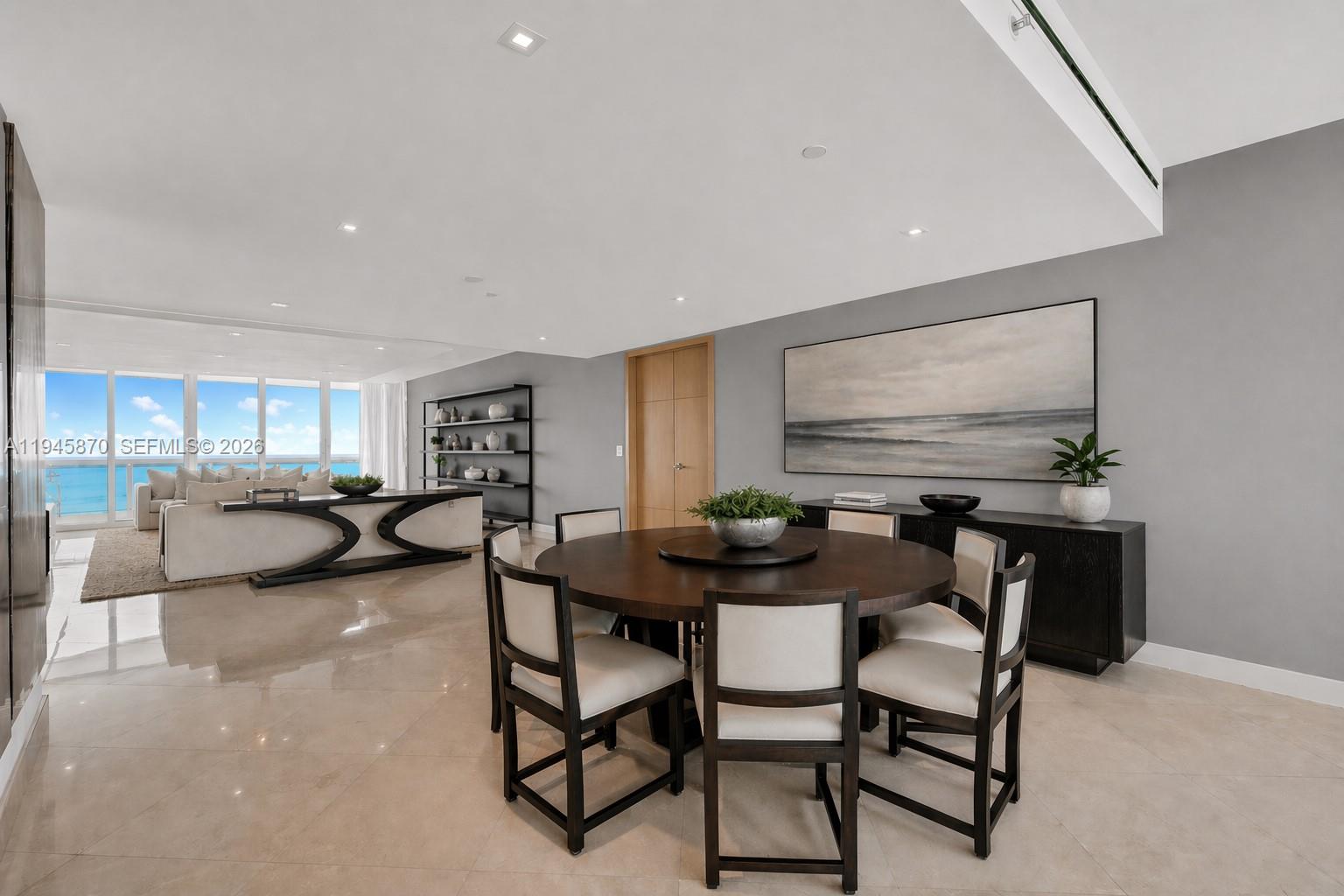 SANTA MARIA CONDO - Residential