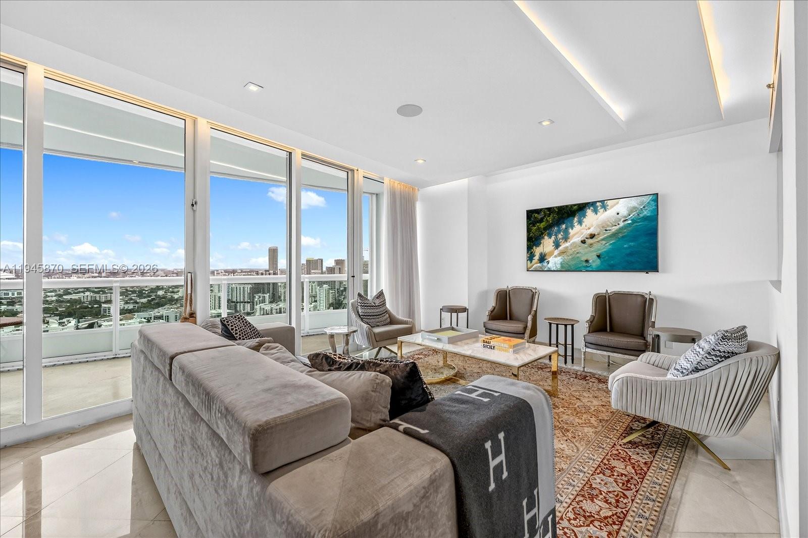 SANTA MARIA CONDO - Residential