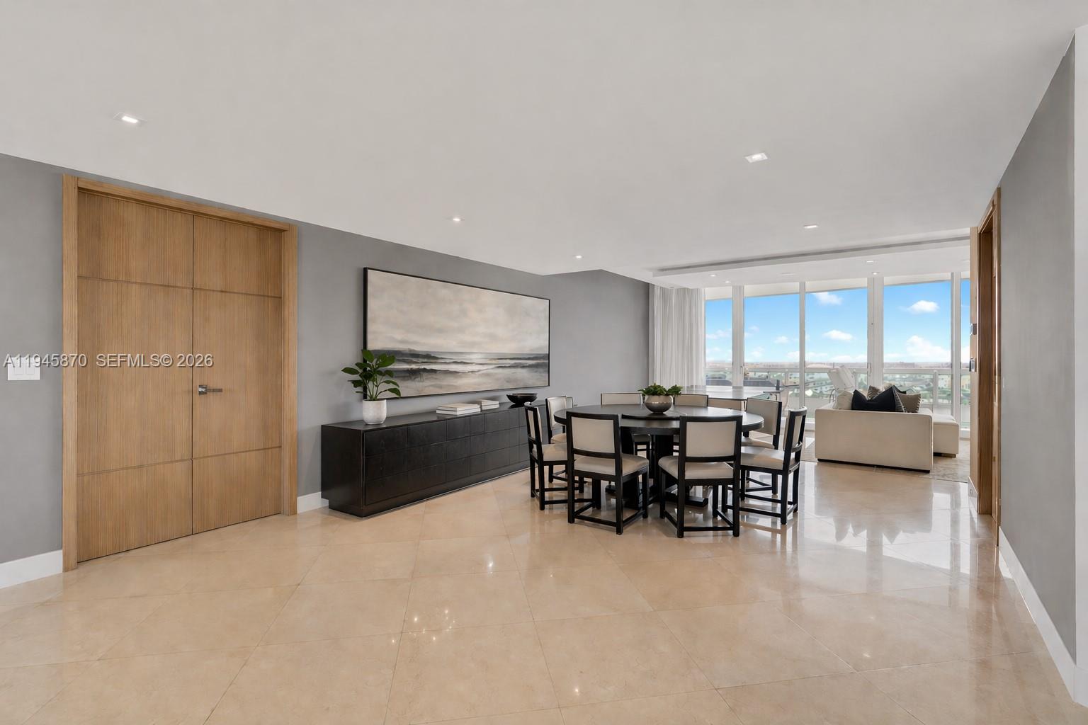 SANTA MARIA CONDO - Residential