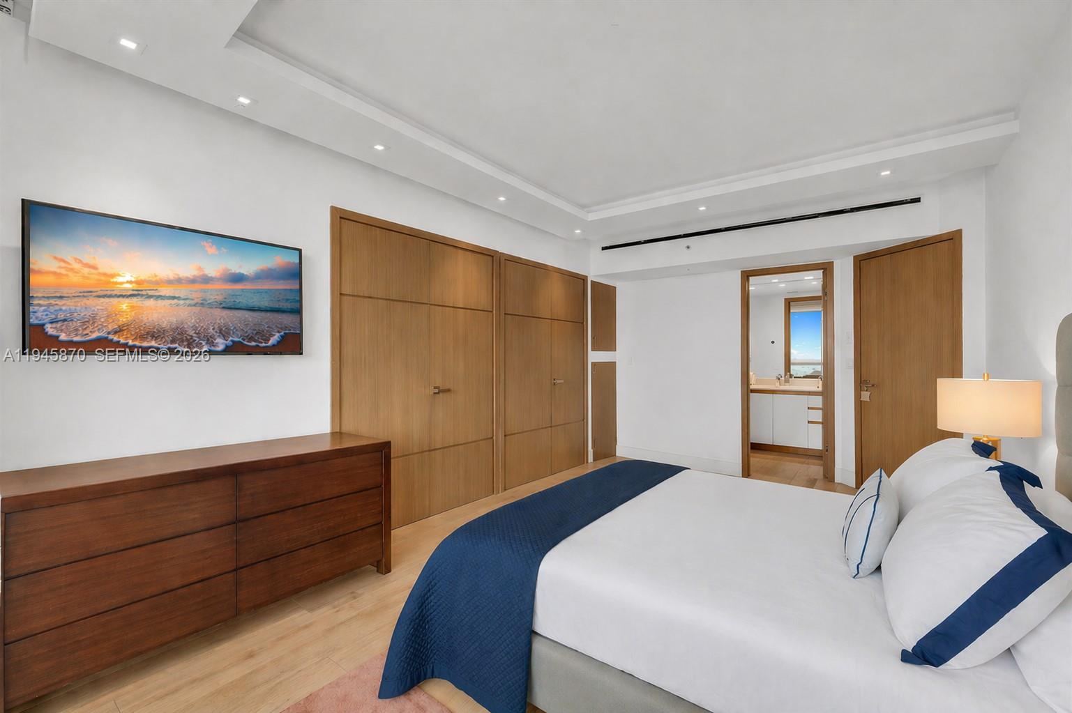 SANTA MARIA CONDO - Residential