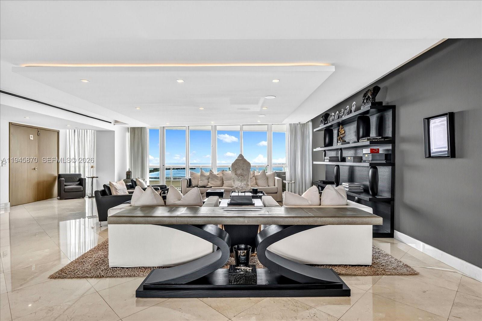 1643 Brickell Ave 3904