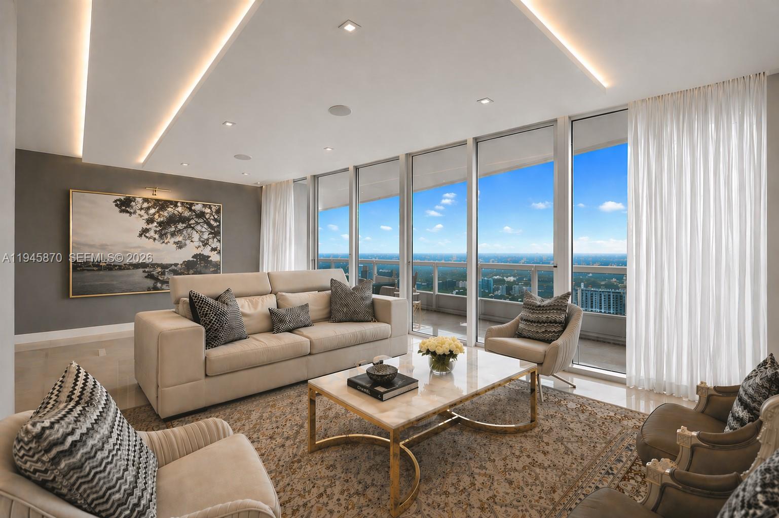 SANTA MARIA CONDO - Residential